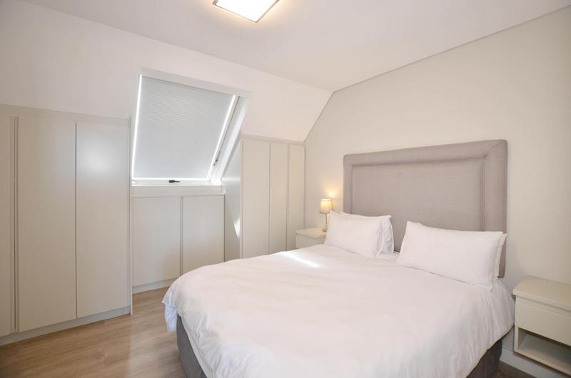 To Let 2 Bedroom Property for Rent in Dolphin Beach Western Cape